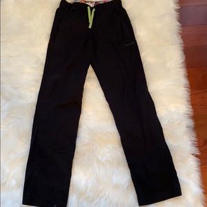 Vera Bradley small tall black scrub pants